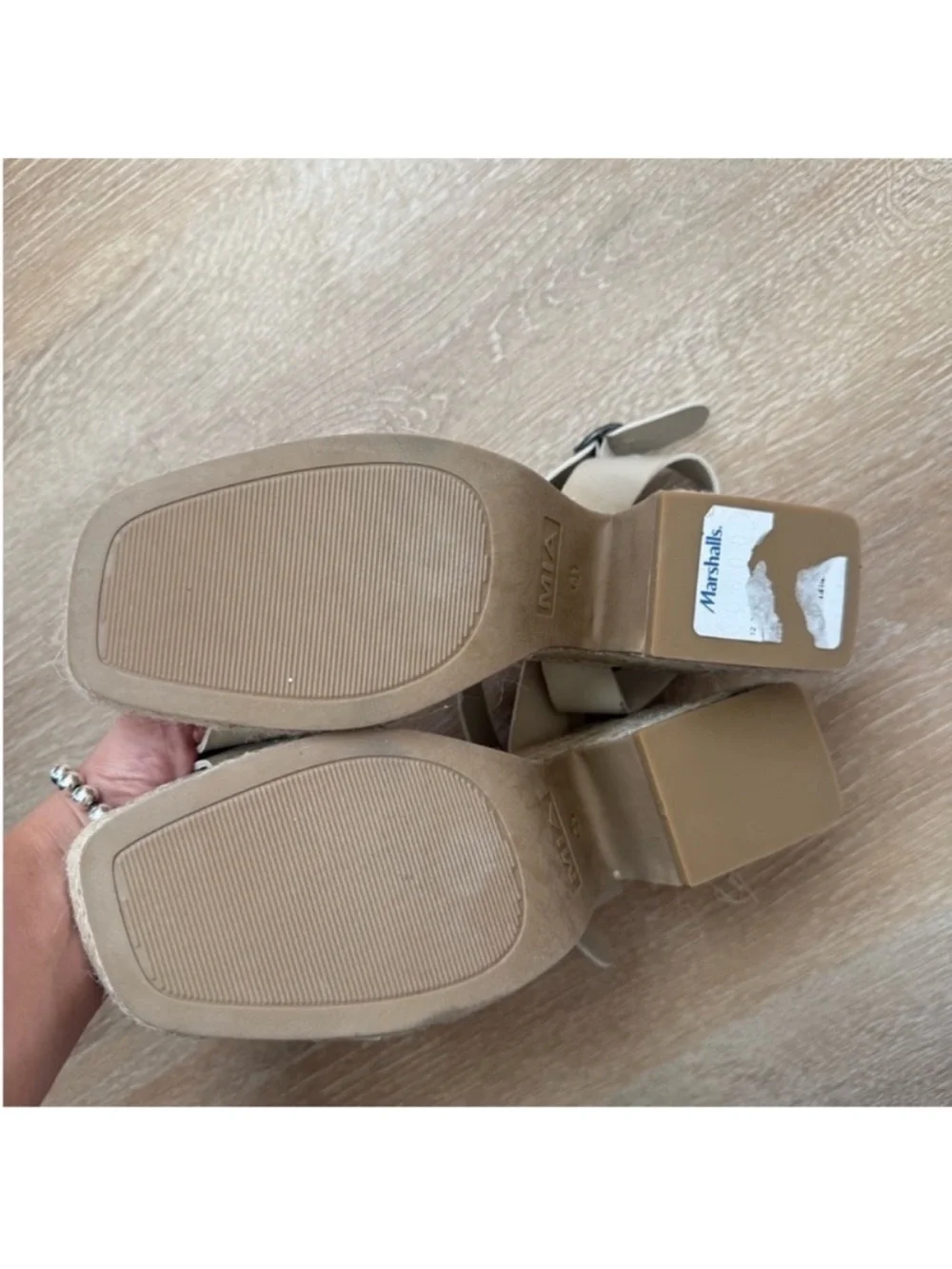 MÍA Ivory Faux Leather Buckle Strap Chunky Heel Espadrille Platform NWT 8.5